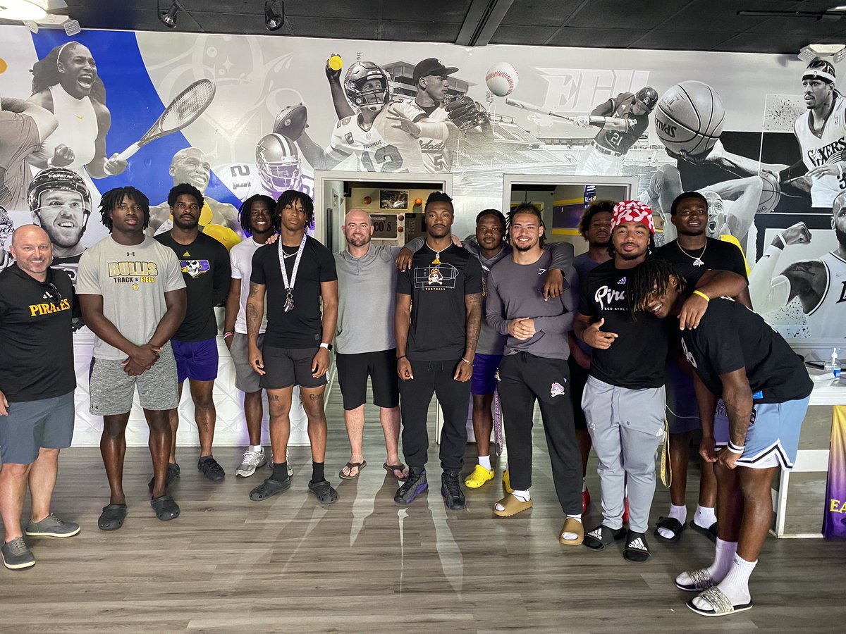 Coach Blake Harrell 🏴‍☠️🏴‍☠️🏴‍☠️ tweet media