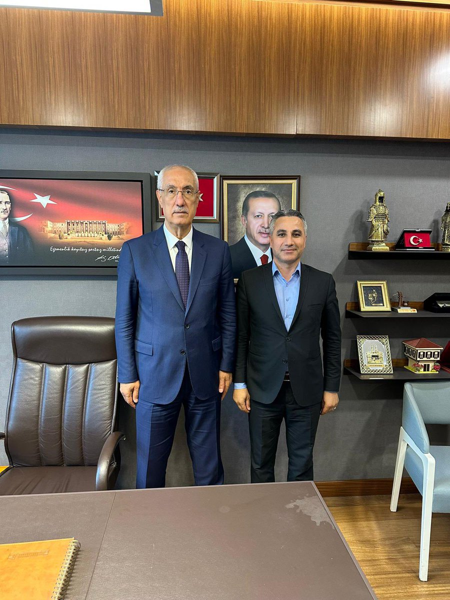 vahdettinagin's tweet photo. #TBMM Milli Savunma Komisyon Üyesi Seçilen Sn. @FeyziBerdibek1 Vekilimizi TBMM’ de ziyaret etme imkanı bulduk.  Rabbim, ilimiz ve ülkemiz adına hayırlı hizmetlerde bulunmayı nasip etsin.Hayırlı olsun. https://t.co/NpYu9pTc8m