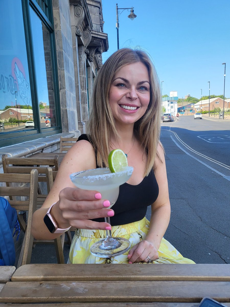 No better way of celebrating a successful interview with a footballing legend than margaritas with this beauty.  @LoboRojoQuay #fishquay #northshields