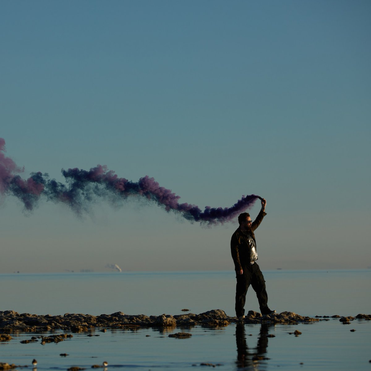 📣 Attention, gents! For #InternationalMensHealthWeek, we'd like to talk about skincare.

It's not just about looking good; it's about taking care of your overall health and well-being. The skin is your body's largest organ, that's why it's essential to give it some TLC.