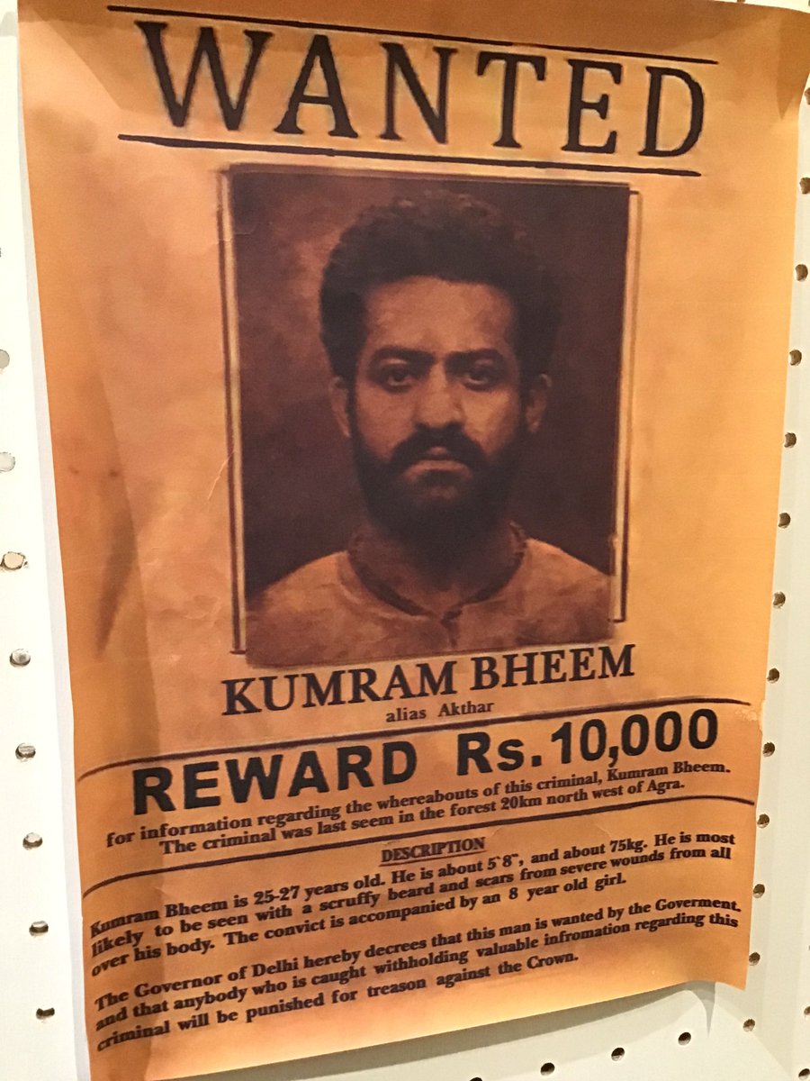 ビーム、手配写真見ると25~27歳。実年齢と10以上違うけど確かにその年代の2人も観てみたかった。 https://t.co/T5olLCyIYe