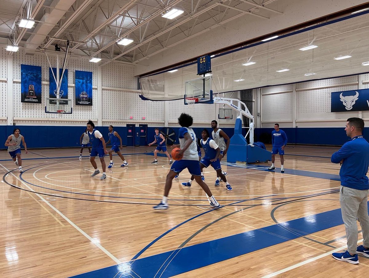 Buffalo Men's Basketball tweet media