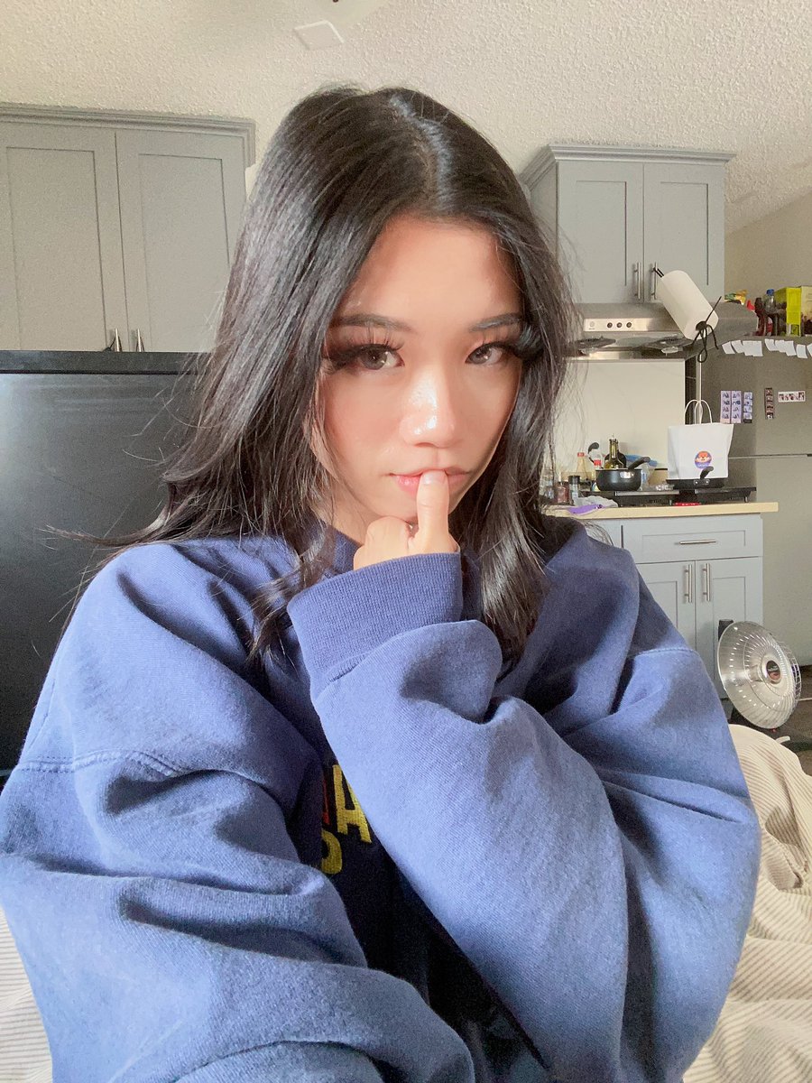 JAS🥴 on Twitter "Never seen a man with a clean bathroom sink."