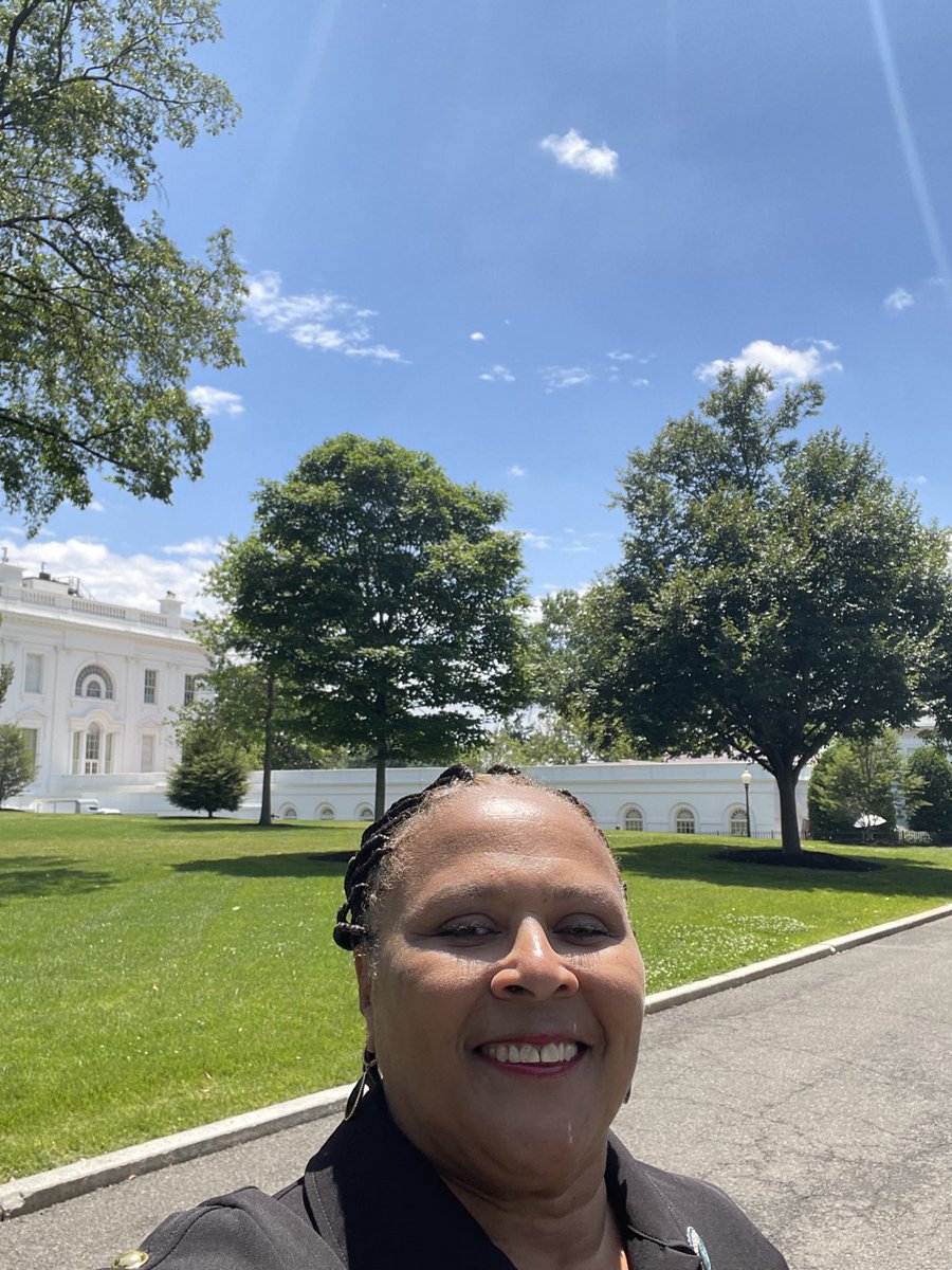 SenMBMatthews's tweet photo. Pres Biden invited me to the White House today to a Convening on Reproductive Rights.We are protecting women’s &amp; doctor’s rights to determine healthcare, protecting access to care &amp; patient privacy. Care for women more than the party!@POTUS⁩,@SixRepro https://t.co/mqBzt0RHnj