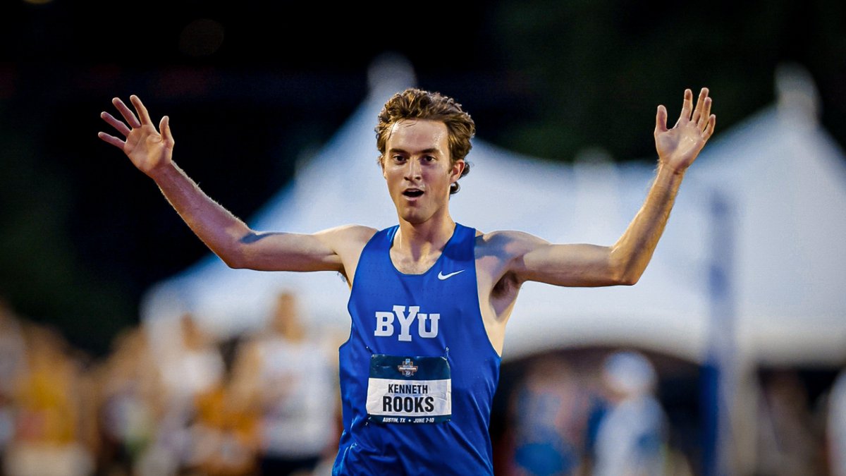 CriddleBenjamin's tweet photo. Coming up next, Kenneth Rooks will join us to discuss his national championship victory in the 3,000-meter steeplechase.
PC: @BYUPhoto
Listen: 960 AM
Stream: https://t.co/UsO9bkSy7h / ESPN 960 App / Tune In App
#BYU #BYUTrackandField #BYUTrack #ESPN960 #GoCougs https://t.co/F8mgHef8kV