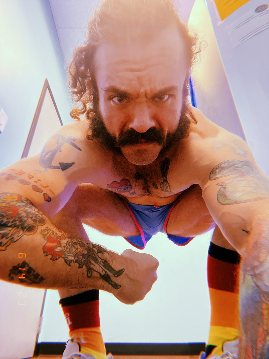 crushergorbo's tweet photo. I’m becoming the barbarian I’ve always been destined to be. https://t.co/DUIOY0l7kP