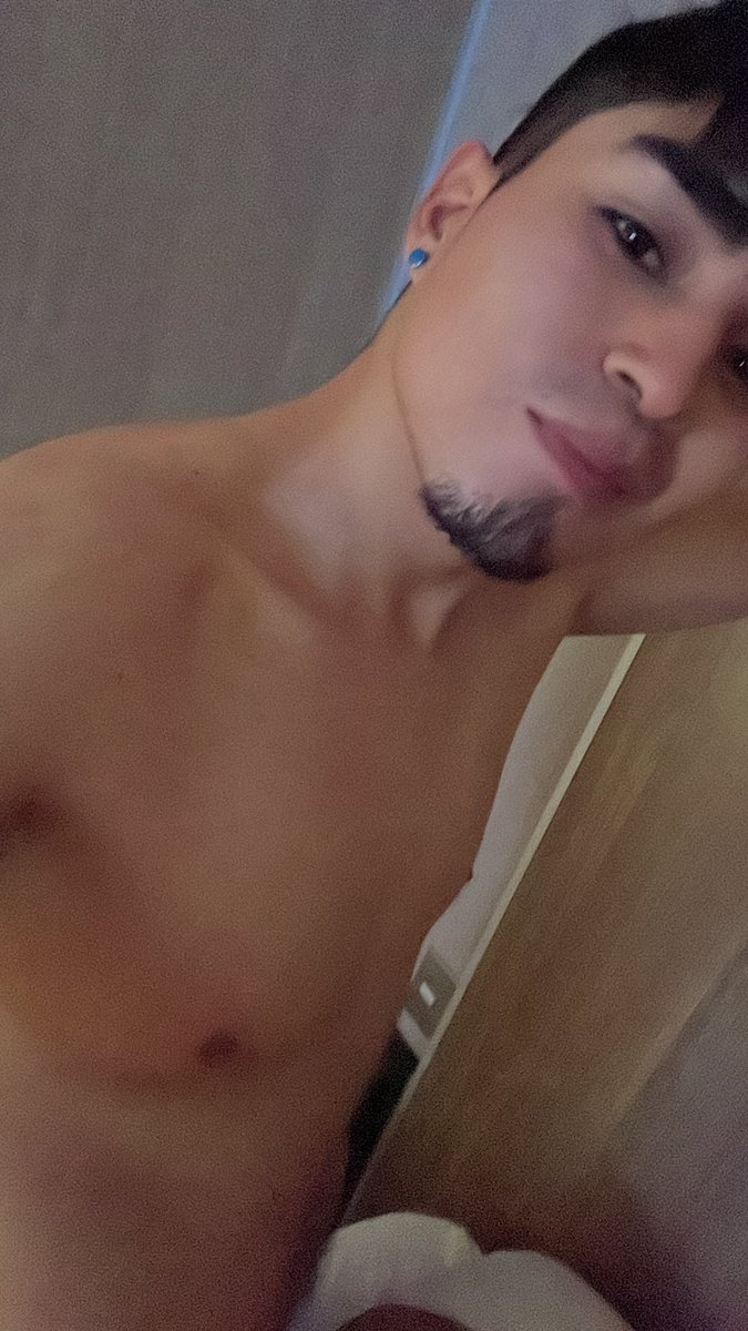 _Extraviado24's tweet photo. Quien invita algo ?
Su encuentro ✅😈
#gaylokal #crusingchile #ptealto https://t.co/vDBjE85lsx