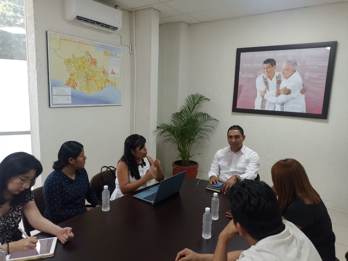 Gil_MG's tweet photo. Desde el @Catastro_GobOax, agradecemos a la empresa #KadaSoftware, de la Universidad Tecnológica de la Mixteca #UTM, perteneciente al @SUNEO_Oaxaca, el acercamiento y vinculación para trabajar en conjunto en el diagnóstico y mejora de los sistemas tecnológicos y servidores (1/2) https://t.co/mbjdi7Q7M6