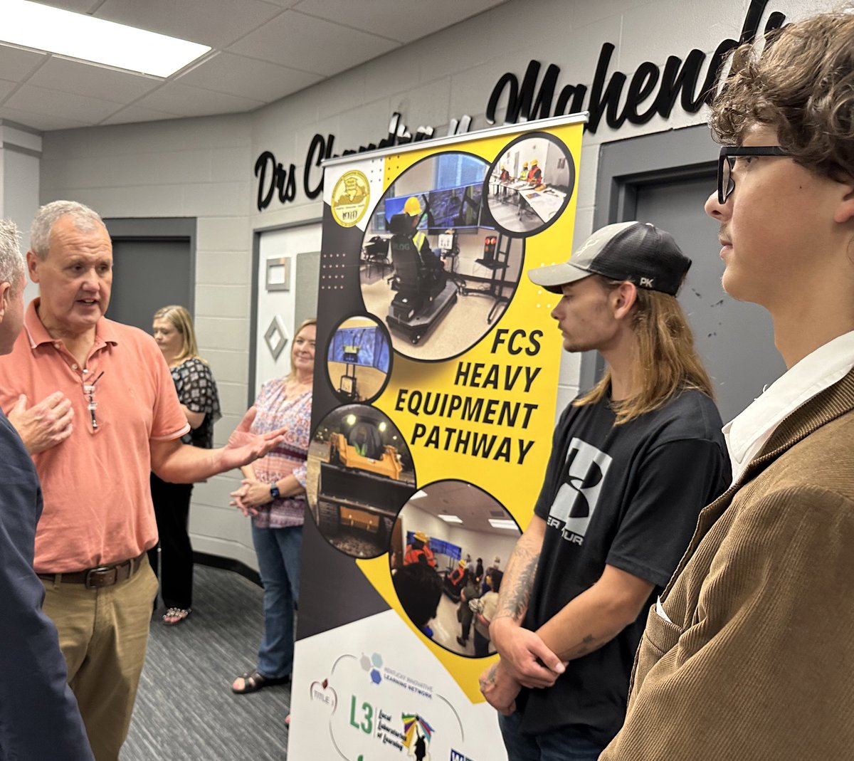 tkonz's tweet photo. Love hearing @SchoolsFloyd students and teachers talk about their L3s and Portrait of a Graduate! “These are not buzzwords—our students are doing the work. They are demonstrating the skills and competencies.” #KyEd #UnitedWeLearnKY @AnnaWShepherd https://t.co/W27WnyOl68