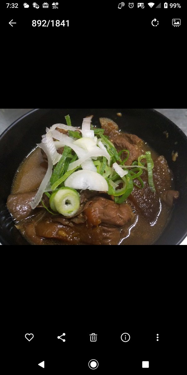 おはようございます☁
武蔵野うどんあっとんです☺
今日はボリュームたっぷりです〜
6/15本日の日替わりうどんセットは
●リクエストありがとうございます
ソーキカレーうどん
●もつ煮＆白めしです。
お腹いっぱいコースですね🤭
今日もよろしくお願い致します☺️🤗