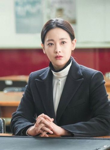 youncuts's tweet photo. “Eu quero que ela viva a vida comum que deseja. Mesmo que isso quebre meu coração. A hipótese de não vê-la me machuca tanto que sinto que vou chorar. Mas estou me preparando para partir só para que ela possa ser feliz. Isso faz sentido? Deve ser assim que é estar apaixonado.” https://t.co/NspJB45omW