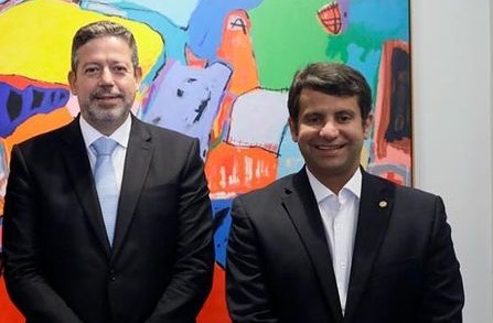 TheodorCarvalho's tweet image. Cretino, corrupto,👇👇
O bandido do Arthur Lira, quer substituir Nísia Trindade, uma cientista que presidiu Fiocruz conhecida mundialmente por esse Dr Luizinho. Alguém conhece esse bostinha ai? Eu nunca ouvi falar desse ai. Esse Lira criminoso era pra estar preso.