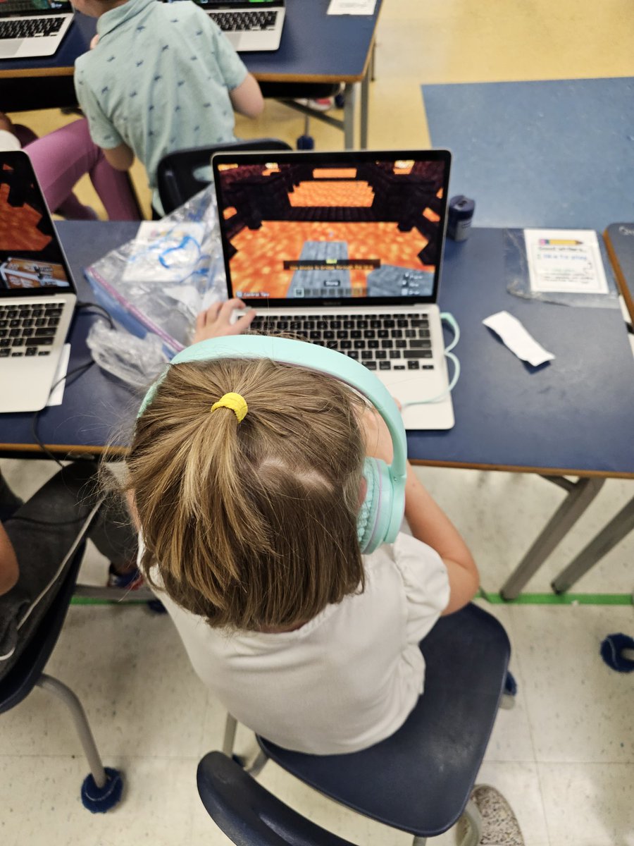 Mrs. Leung-Chow's Grade 1 Class tweet media