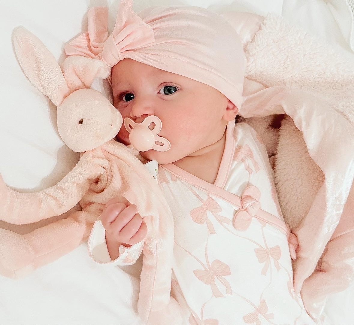 How cute is this? 🥹

l8r.it/qLpW
