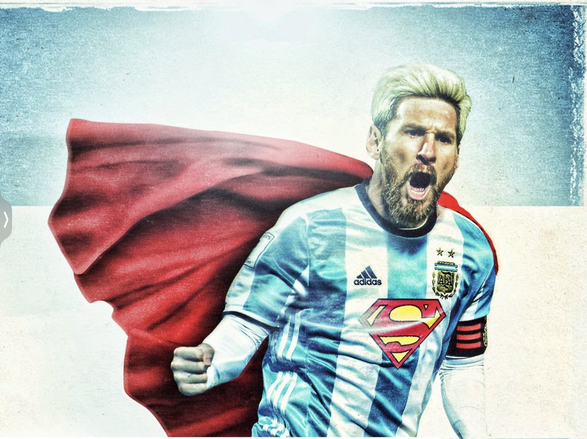 LBunste's tweet photo. @BarcaWorldwide The forgot the cape😉 #Messi𓃵 #SuperMessi #Argentina https://t.co/677kx9HyjV
