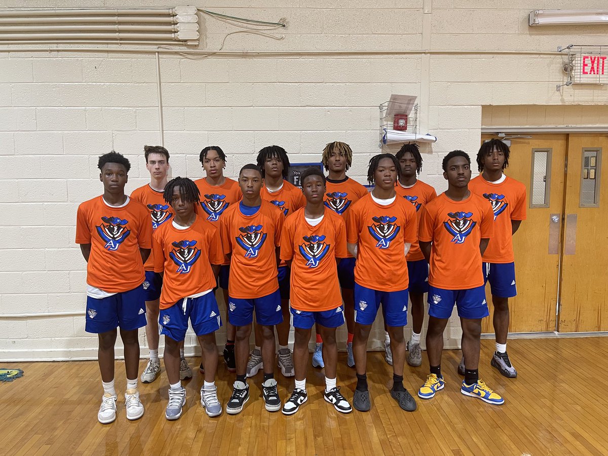 basketball_aj's tweet photo. AJ varsity boys finish 2-0 &amp; AJ Jv boys finish 1-0. Great job fellas! #AJBasketball #WeWork https://t.co/nFKkceDEFx