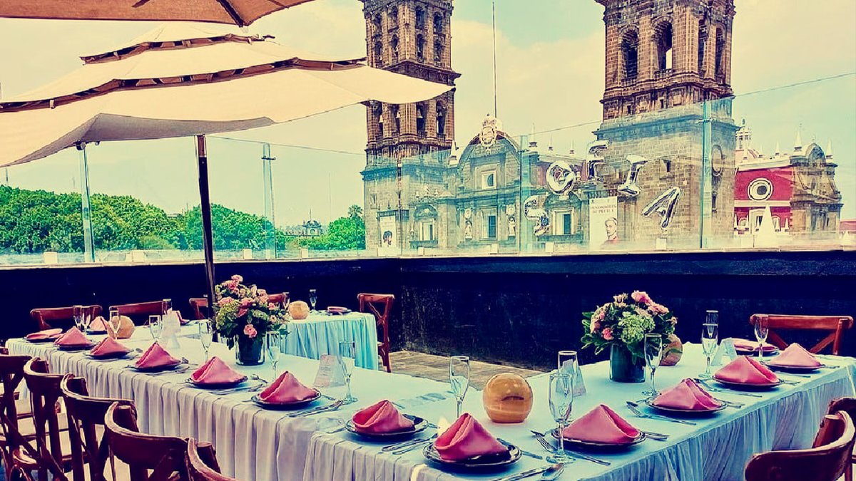 estamosalaire's tweet image. ¿Tú conocías todas estas terrazas? 🌴👀
@jectorelsueno nos contó sobre algunas de las más emblemáticas del Centro Histórico de la Ciudad de Puebla 😉
bit.ly/3CuW0jD