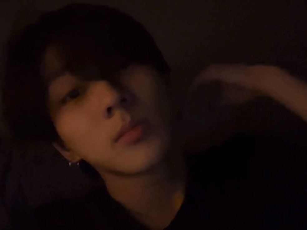 dobooboy's tweet photo. 우우우우우우우우우우웁쓰........................
새벽2시에 이런 얼굴이라뇨.................. https://t.co/nCAt4fzA1x