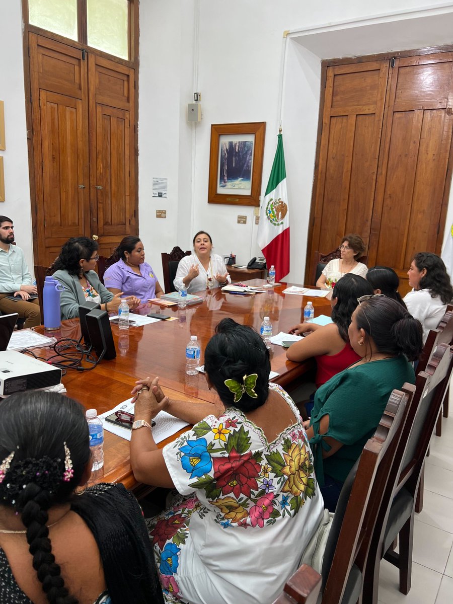 EquisJusticia's tweet photo. ✍️🏾Algunos apuntes sobre la reunión que hoy sostuvimos junto a las #PromotorasMayas de Justicia y #CADIN, con la Secretaría de Gobierno, Secretaría de Mujeres y Subsecretaría para el acceso a los derechos de las mujeres de #Yucatán 🧵 https://t.co/zQLjQO6Cbz