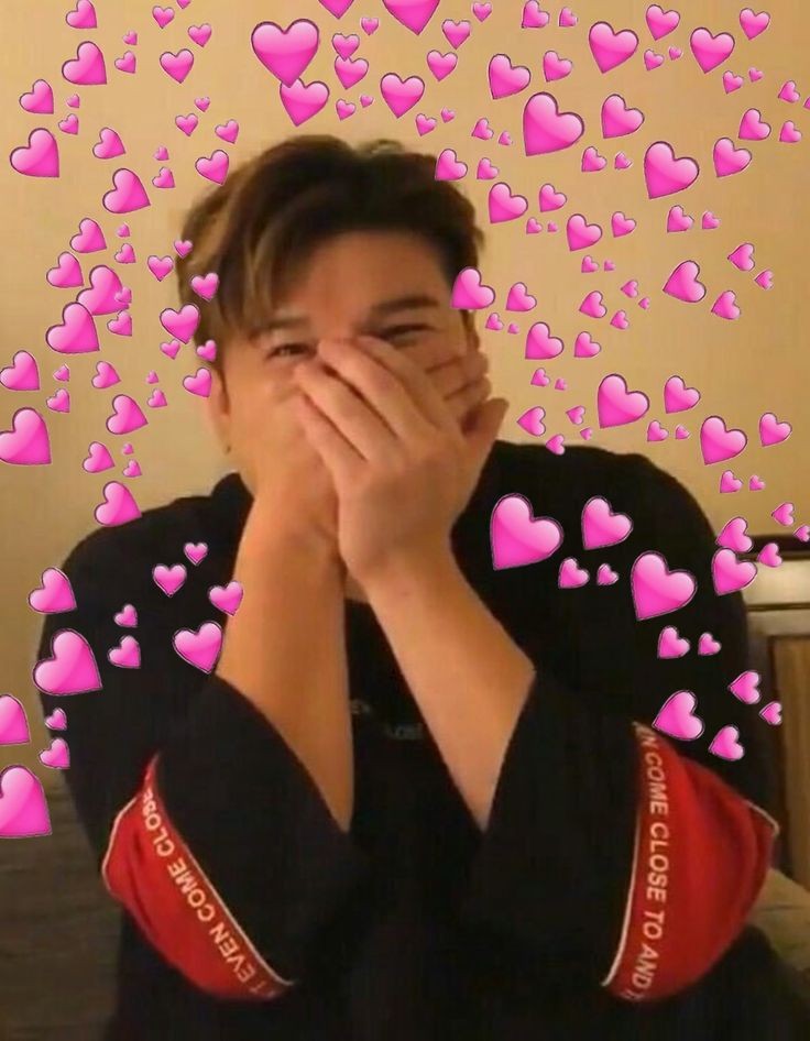 KYUPIITER's tweet photo. Que linda 💙 es Yuqi, la forma en como habla de super junior y la forma en como baila las canciones de suju 🥺 de verdad mis respetos, no la conozco pero me cae bien. 💙

Ojalá y pueda hacer una colaboración con su bias, con el principito Ryeowook, sería lindo. https://t.co/aPDCkwX69b