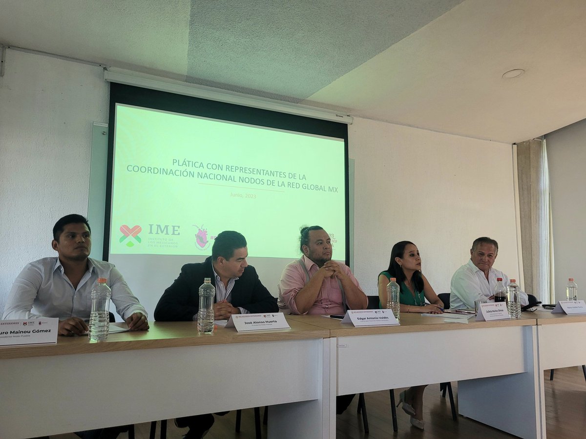 IME_SRE's tweet photo. @JulietaOliviaM1 Dir Ejecutiva A del IME inició la charla con los Nodos de la Red Global MX: Edgar Valdés coordinador del Nodo Guanajuato; José Huerta, Presidente Nodo Hidalgo; Luis Mainou, Nodo Puebla y Mario Valdés, Nodo Coahuila. !Gracias por ser parte del #PICV2023 !🤗🩷🎉 https://t.co/IhWyzaMIE9