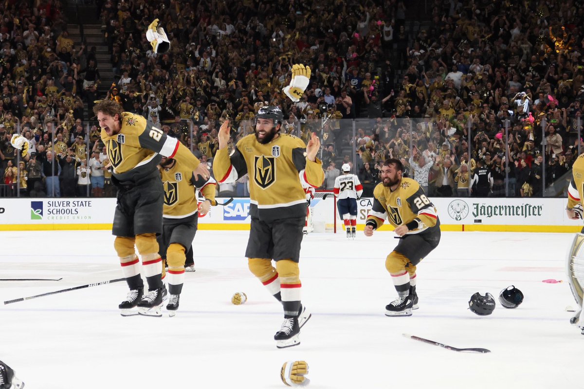 GoldenKnights's tweet photo. We will never forget this moment 💛

#VegasBorn | @TequilaAvion https://t.co/eHGvTtGWkI