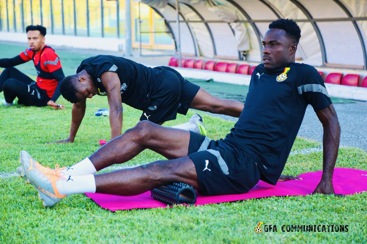 GhanaBlackstars's tweet photo. ⚽️ Training Session 3️⃣

#GhanaBlackStars https://t.co/LfDT0RVNRn