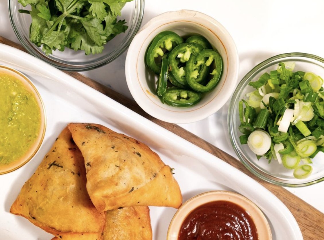 Makina Cafe tweet media