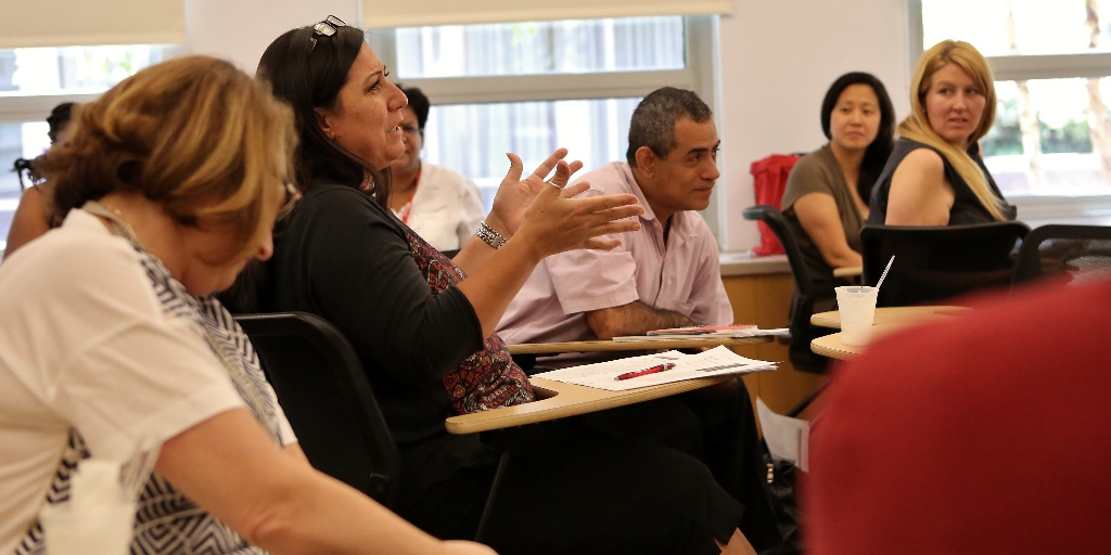 We’re hiring a tenure-track assistant or associate professor in early literacy and reading for the #PennGSE reading/writing/literacy program. Interested? Apply by Sept. 1. Details: penng.se/3Nda6gi.