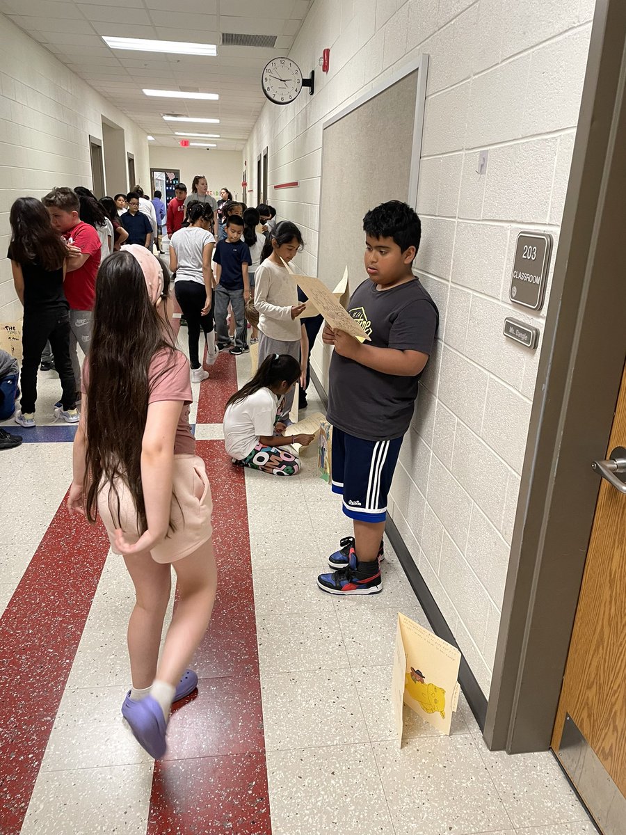 Our third grade <a href="/KilbyTigers/">KilbyTigersRoar</a> got to share their author study projects with the grade level!