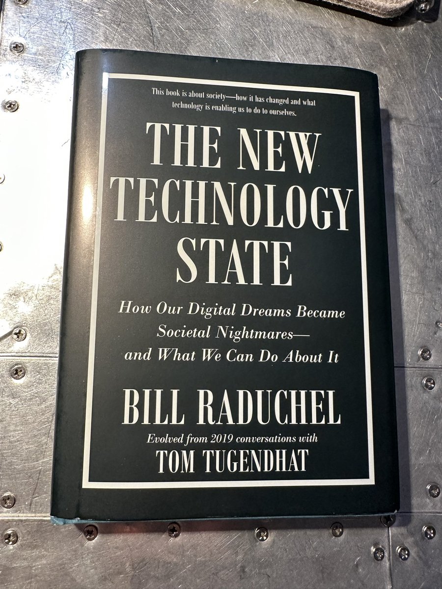chrisfralic's tweet image. Really good from @rnomad - both concise and profound, you can pre-order on Amazon or get an early copy now at the link. 

This page reminded me of the story that Bill Raduchel knows intimately and first hand - Sun Microsystems almost bought Apple in 1993

amplifypublishinggroup.com/product/nonfic…