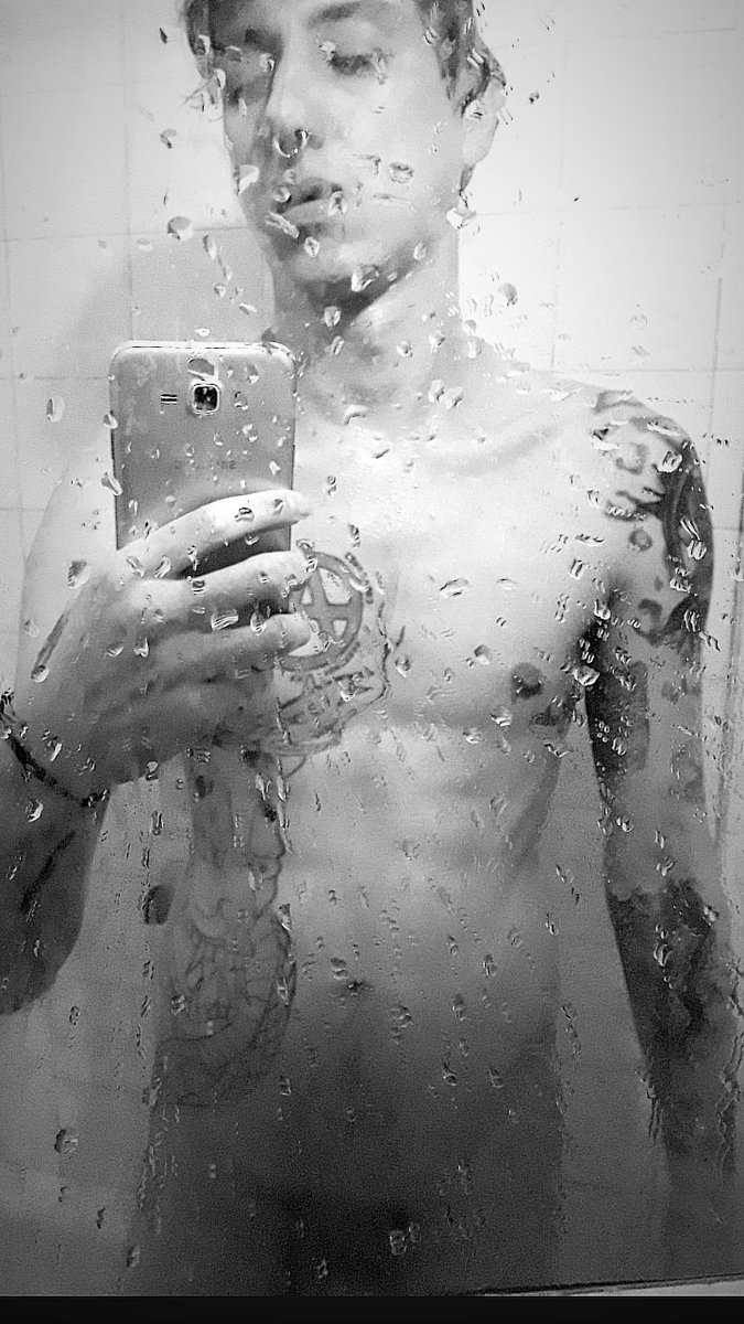 _EgonMiller's tweet photo. #mirror #porn #sex #pornhub https://t.co/bzdWQK7DT3