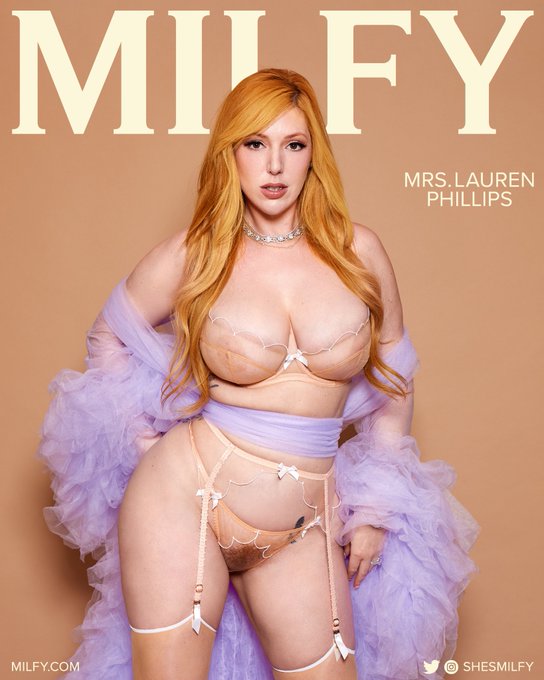 She&rsquo;s out!  https://t.co/3J7p1udMEG  @Maitlandward @pamperedpenny @benicenatasha @Laurenfillsup2   My<a class="tags" href="/tag/maitlandward">@maitlandward</a>