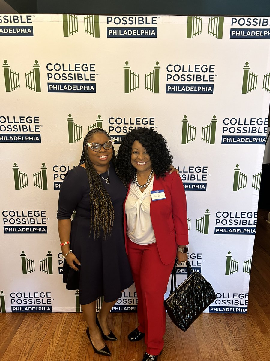 DrToniDamon's tweet image. What a great time with @Precious_Won wrapping up another successful year. Walking into year 10 with new and exciting opportunities for engagement! #collegepossible