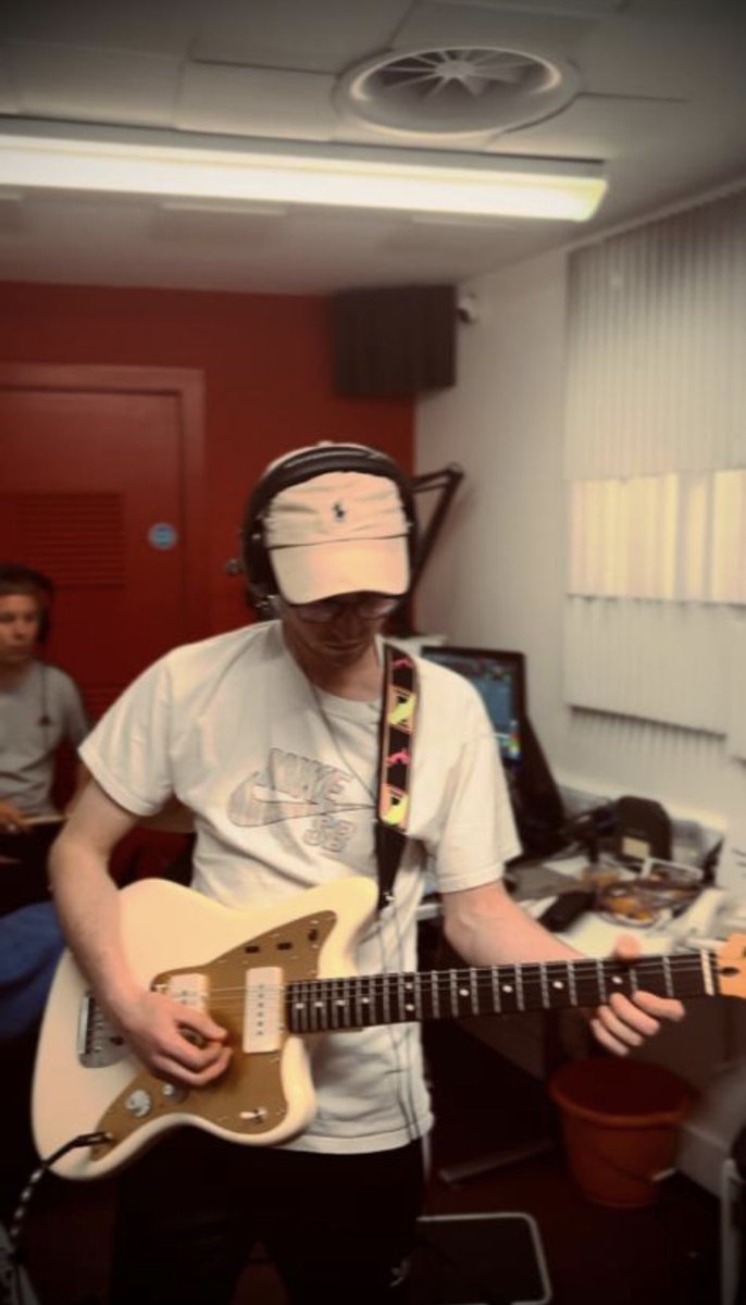 The Jamie Heaney Show 
14/6/23

Cheers to <a href="/OfficialCamGlen/">CamGlen Radio 107.9FM</a> and Jamie for having us on the show. Hope yees enjoyed the tunes. ✊

Onwards 

TMK