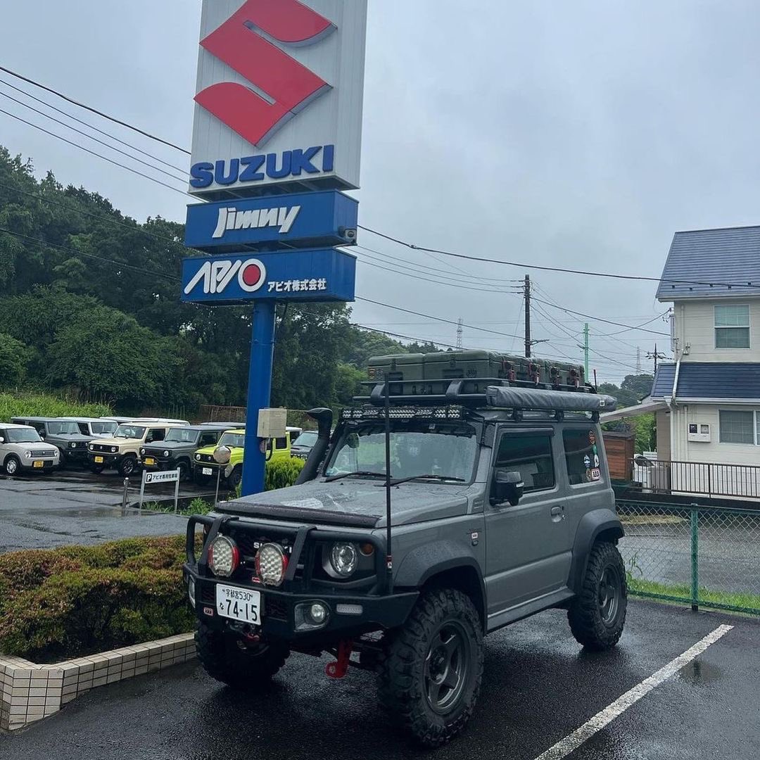 arb4x4jp's tweet photo. #ジムニーシエラ×#ARB4x4
#ARBバン��ー
#ARBルーフラック
#ARBサイドオーニング
#ARBジャッキ
#ARB×#TREDPRO リカバリーボード
ARB インテンシティSOLIS フォグ
Thanks
#アピオ 様@JimnyApio
.
#APIO #arb4x4jp
#ジムニー #JB64 #JB74 #Jimny
#オフロード #キャンプ #アウトドア
Photo@s_u_g_i_74 https://t.co/e638knJ7Eg
