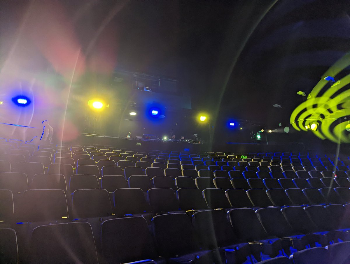 devopsdaysbrum's tweet image. This room won&apos;t be empty for long!

We can&apos;t wait to welcome everyone to DevOpsDays and TechMids today and tomorrow.

We honestly have the best lineup of speakers for you. It&apos;s going to be 🔥