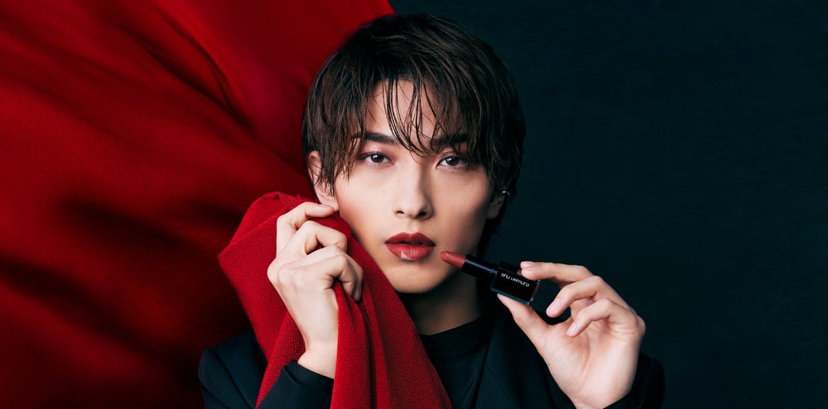 Ryusei truly servin' with his eyeshadow and lipstick on. ✨💖 No one can do it like him😭
#横浜流星 #RyuseiYokohama