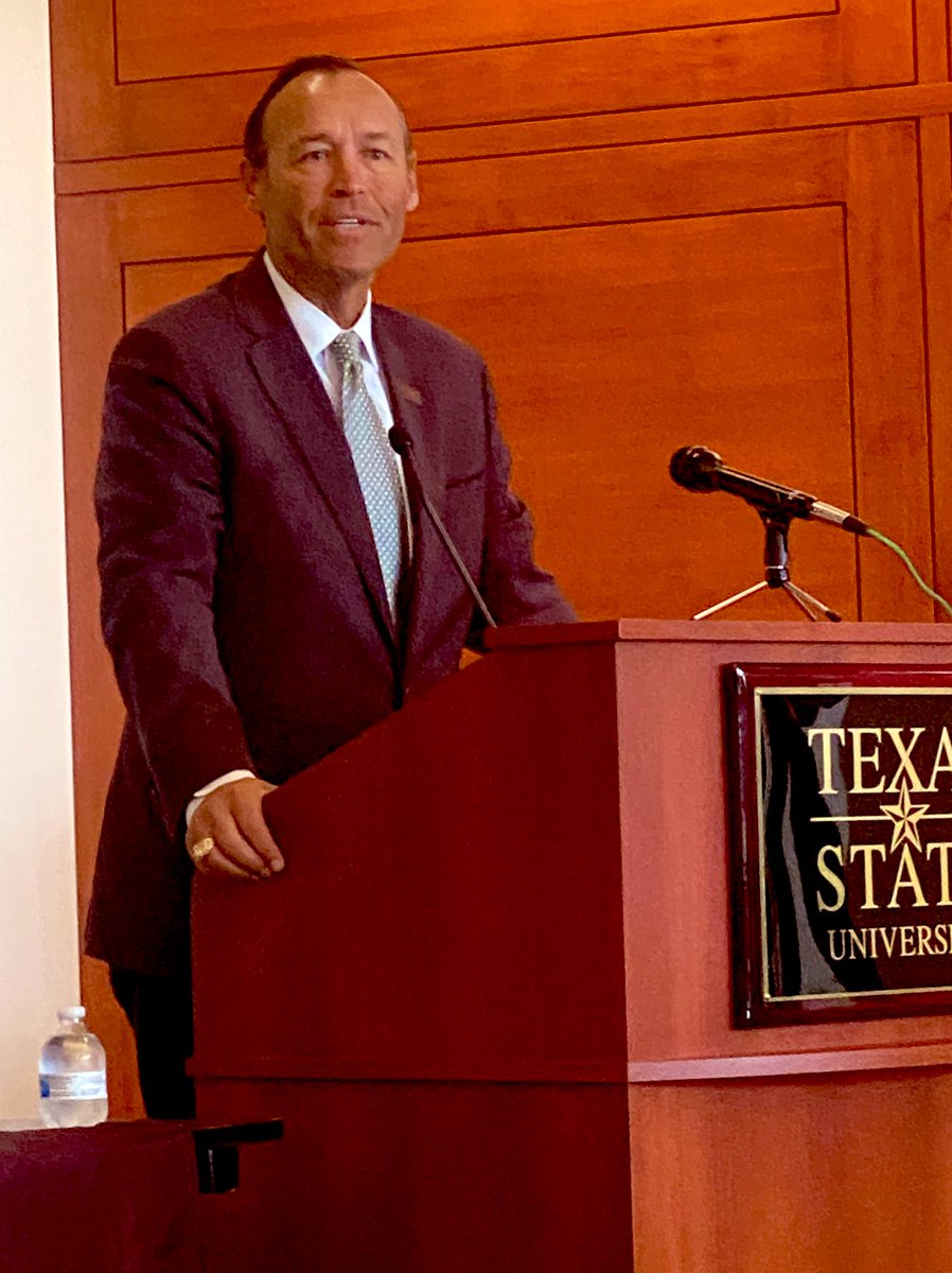 kdamp's tweet photo. Today, @txst entered into an agreement with @accdistrict and @RoundRockISD to “Grow Our Own,” as we address the teaching shortage crisis. Starting with dual enrollment opportunities, our hometown students can quickly earn their education degrees at @txstrrc!🐾 https://t.co/QYUi6qDC3e