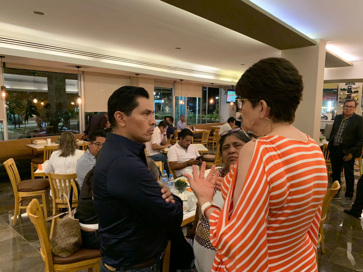 lopezneliolenin's tweet photo. Nos dio mucho gusto saludar y comentar con el @AlbertoAnayaGt y las compañeras y compañeros de la Coordinadora Nacional del @PTnacionalMX cómo va el #PoderTerritorial en #Oaxaca. https://t.co/hyAs5fKkZZ
