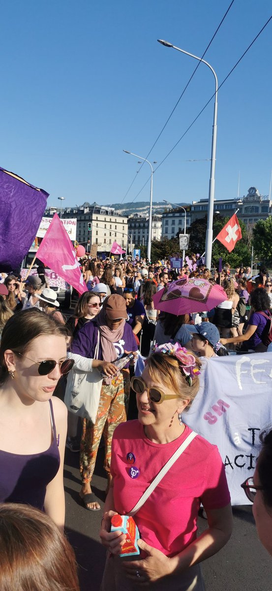 Grève féministe Internationale tweet media