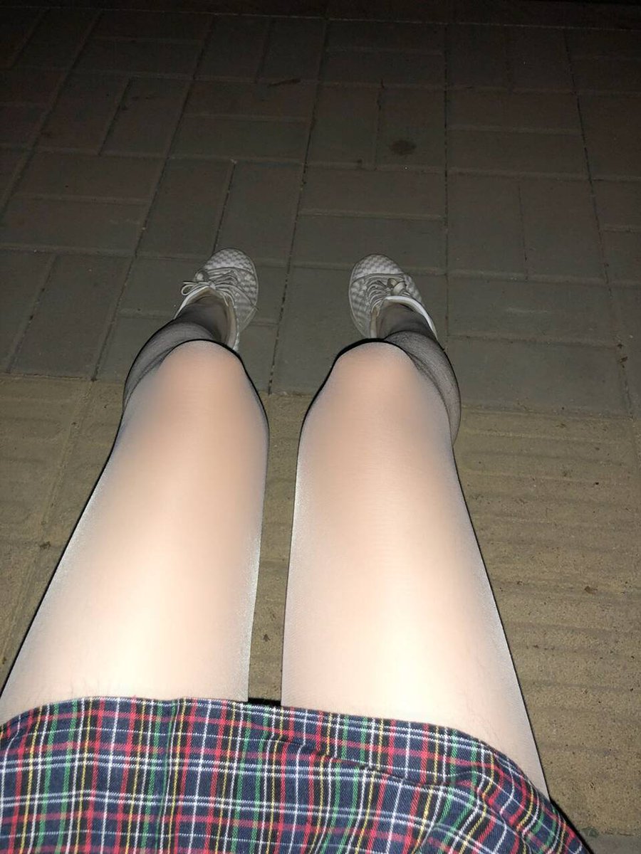 SB36952's tweet photo. 深夜工地露出 #露出母狗 #伪娘 #肉便器 #鸡巴套子 https://t.co/egsHCBJKLe
