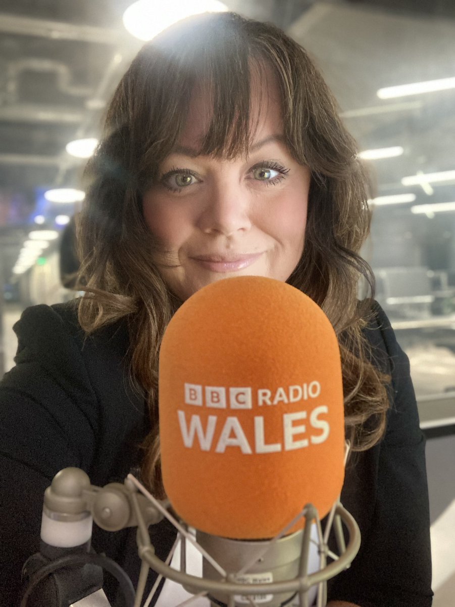 Last breakfast show for me! The day has arrived. What a privilege it’s been to sit in the chair for last 4 years. @BBCRadioWales I will miss the team and hearing from early listeners but won’t miss the 2.45am alarm! 😉