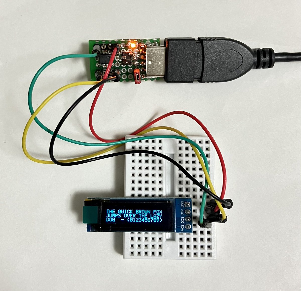 lancia_i's tweet image. &amp;lt; 電子工作 &amp;gt;
#ATtiny と #OLED で
文字を表示するテスト

ソースは以下から
github.com/wagiminator/AT…