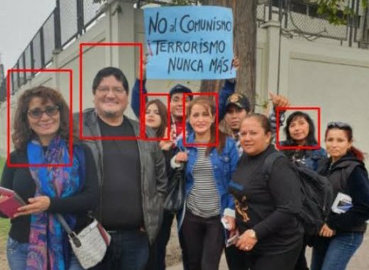 Se proclama profamilia, fue fundador del movimiento "Con mis hijos no te metas" y dice q es pastor evangélico, pero en realidad José Linares Cerón es un violador de mierda. Su hija denuncia q él y su hermano la violan desde los 8 años, al punto de embarazarla. Miren bien su cara