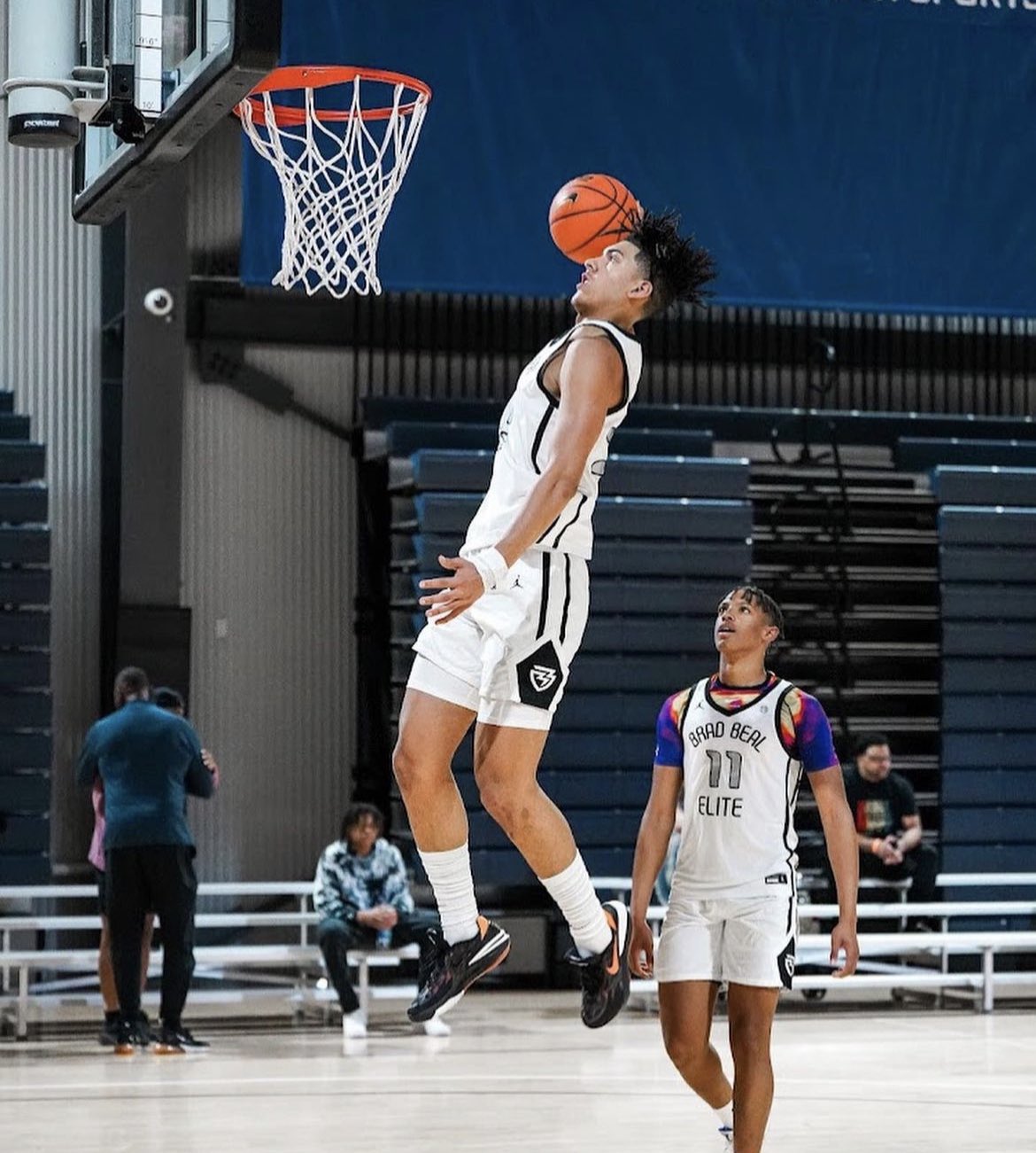 HS Top Recruits on Twitter "2025 Top 50 prospect EJ Walker (ejwalker_) tells me Arkansas, Ohio