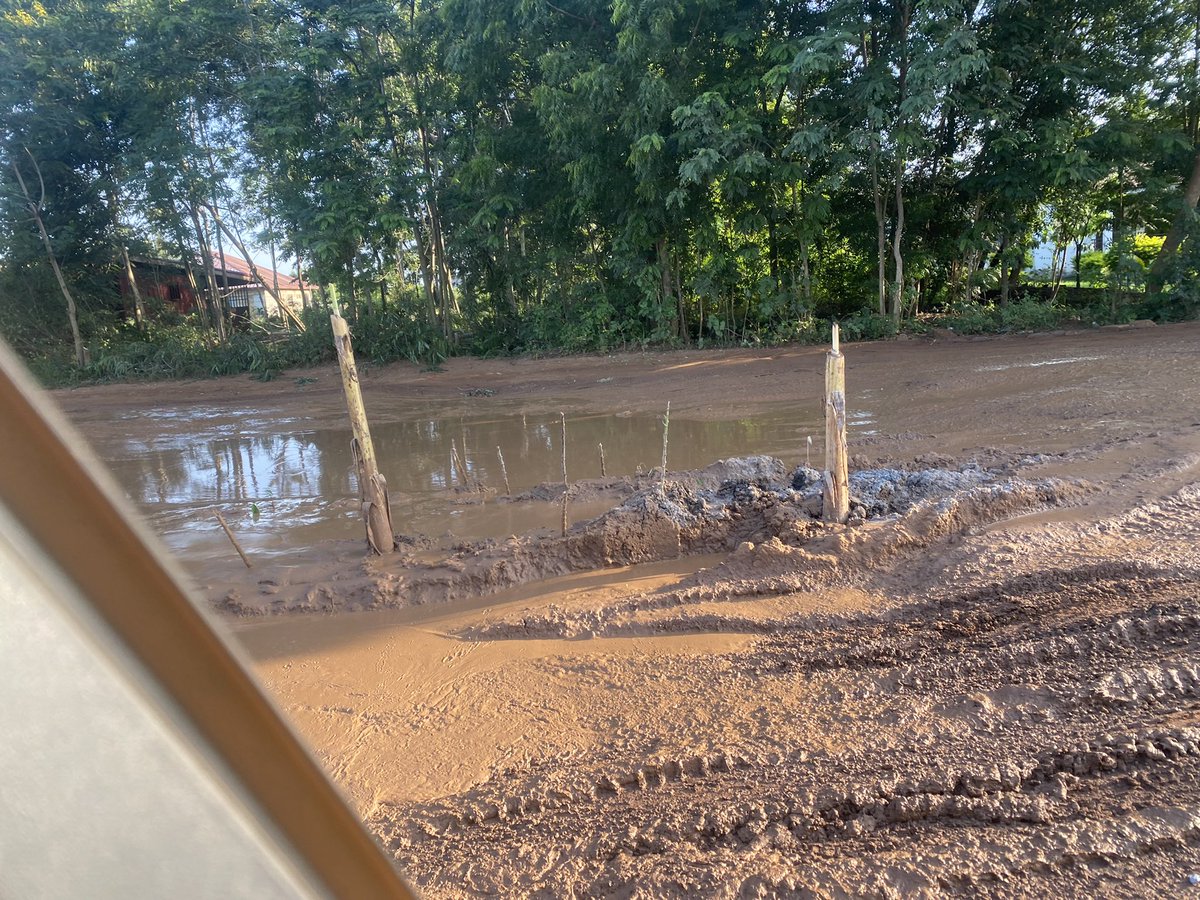 tnokobi's tweet photo. @mrhgovgh This is Larteh Road from Shai Game Reserve through Doryumu-Ayikimah-Larteh. When are u fixing this road? it was started in 2016 under Ndc Mahama https://t.co/58NGdrlUdU