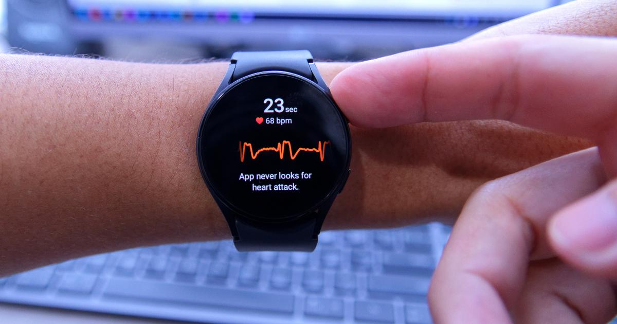 robustianacom's tweet photo. Nueva publicación: El Galaxy Watch se actualiza con la detección de fibrilación auricular https://t.co/Zuqjlb0B6G https://t.co/3N8I27HbDt