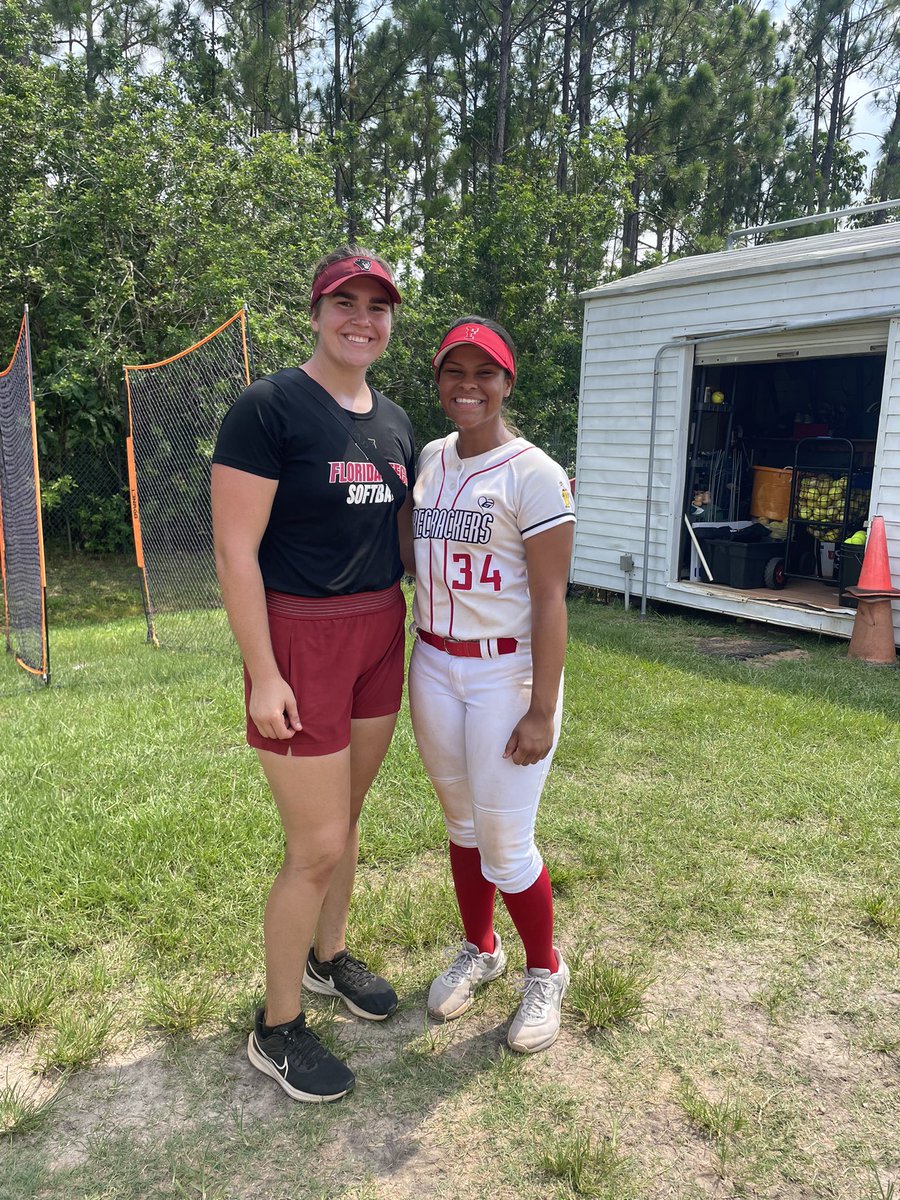 I wanted to say thank you to <a href="/FloridaTechSB/">Florida Tech Softball</a> for hosting this prospect camp!! It was a great opportunity to get out on the field and learn important details to sharpen up my skills. 🥎🔥 <a href="/twin2_xiary96/">xiary</a> <a href="/FLFC_Stockton/">FL Firecrackers Stockton</a> <a href="/SoftballPortal/">Softball Portal</a>