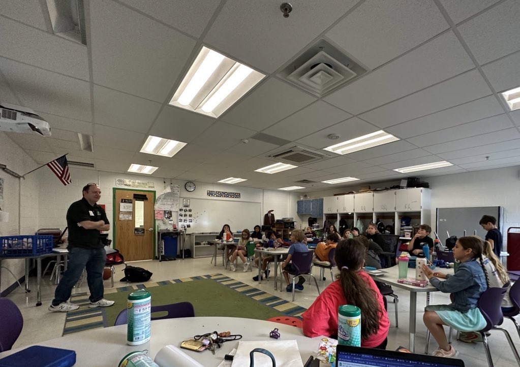 Miss Piper Johnson tweet media